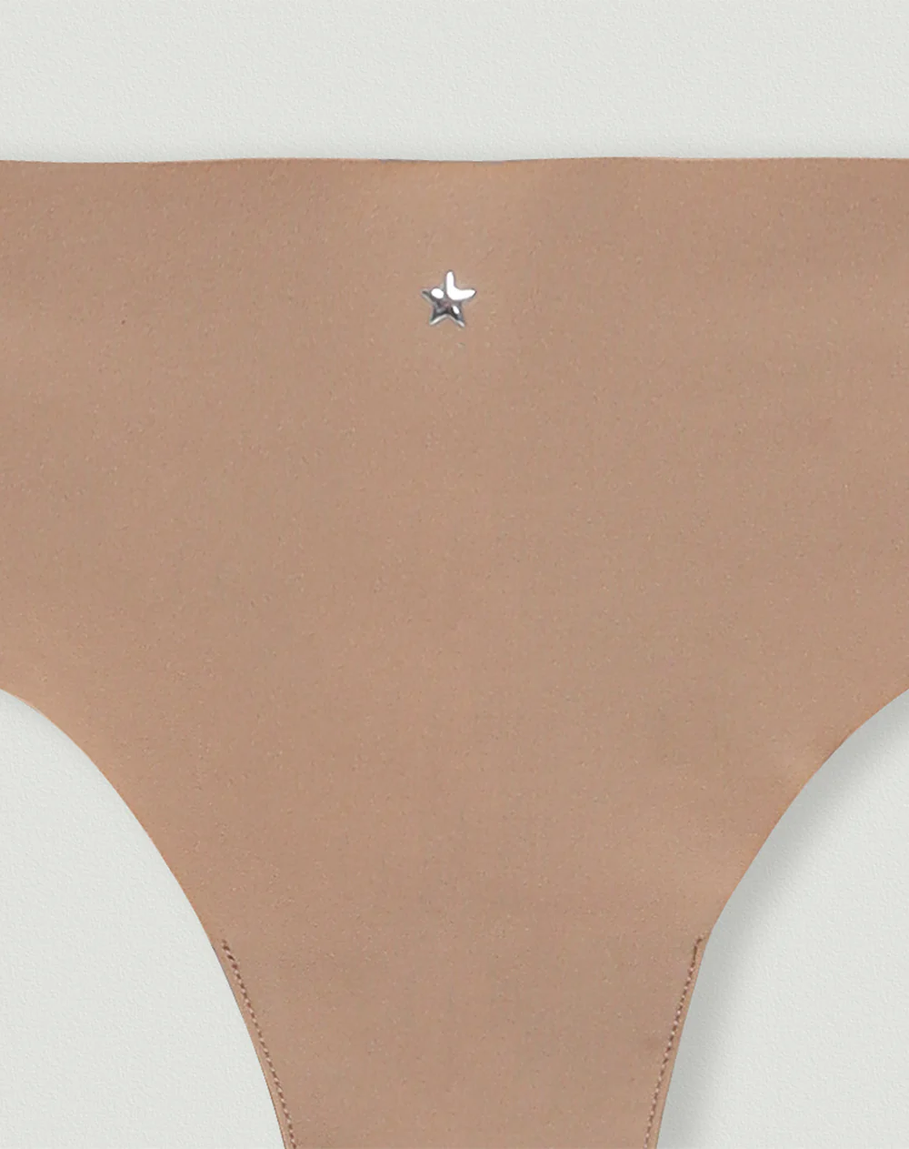 Panty tipo tanga microfibra invisible habano - Image 5