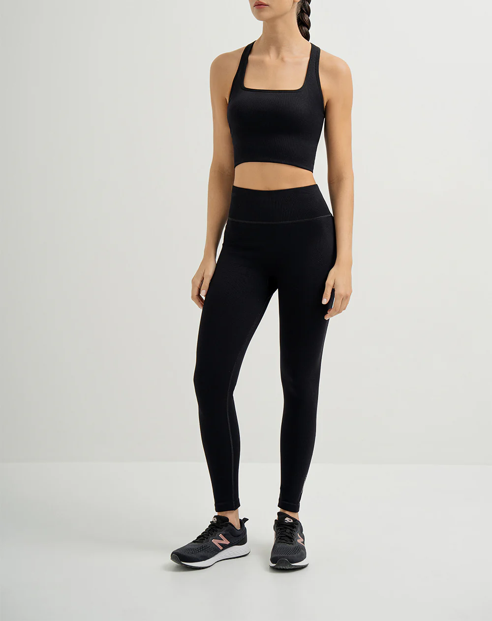 Legging deportivo control abdomen negro mujer - Image 3