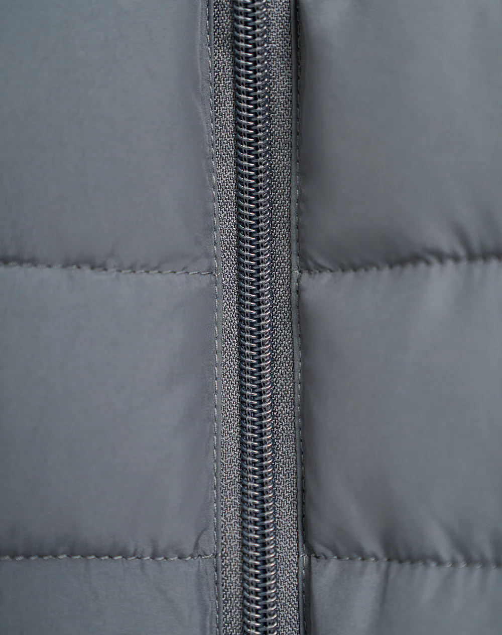 Chaleco regular acolchado gris hombre - Image 9