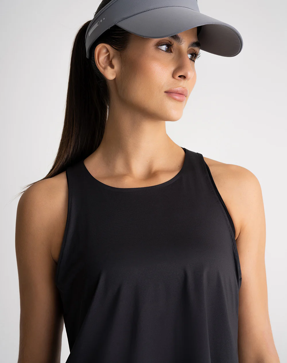 Camiseta esqueleto deportiva antibacterial negra mujer - Image 4