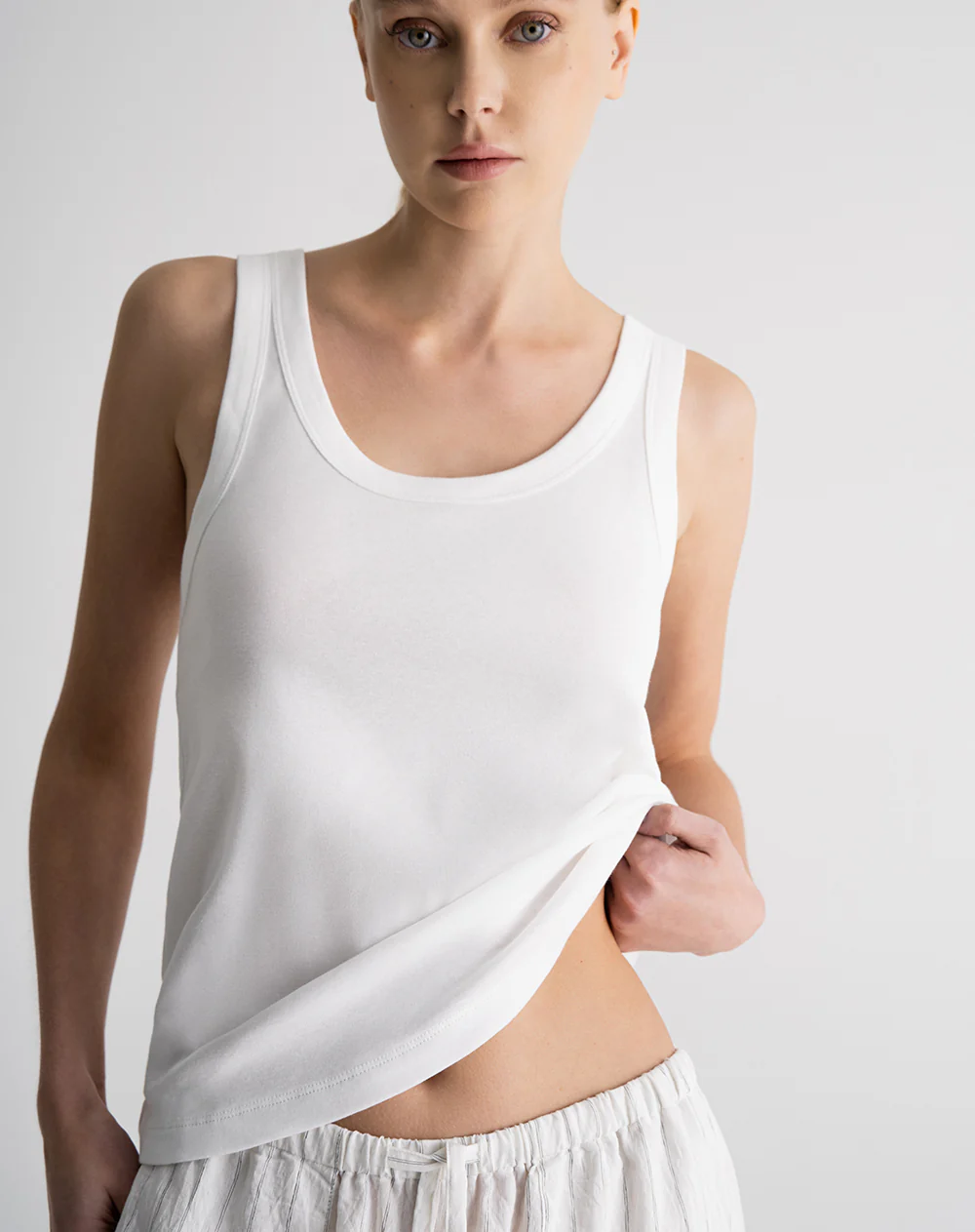 Camiseta esqueleto regular algodón blanca mujer - Image 4