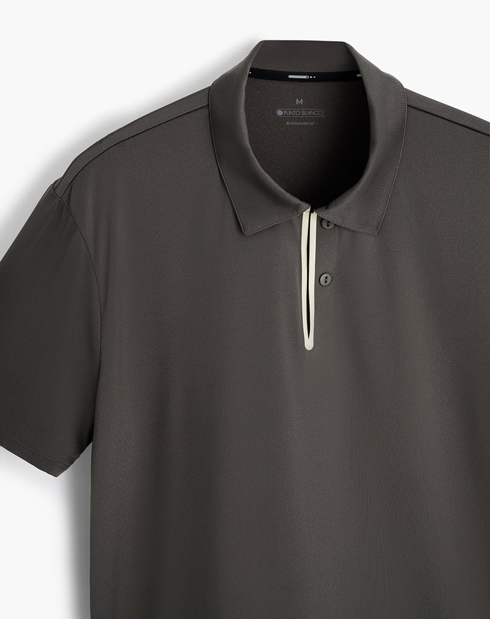 Polo deportiva control humedad verde hombre - Image 6