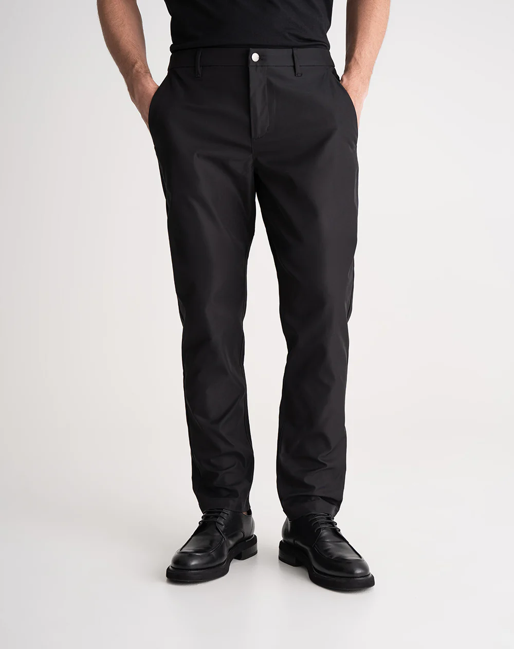Pantalón regular negro hombre - Image 3