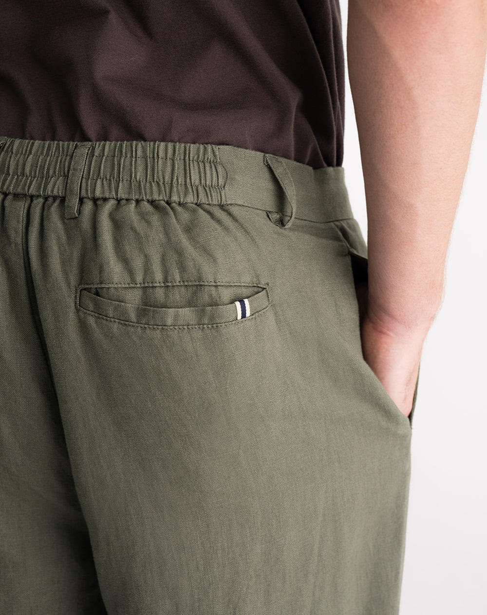 Pantalón regular tiro medio lino verde hombre - Image 5
