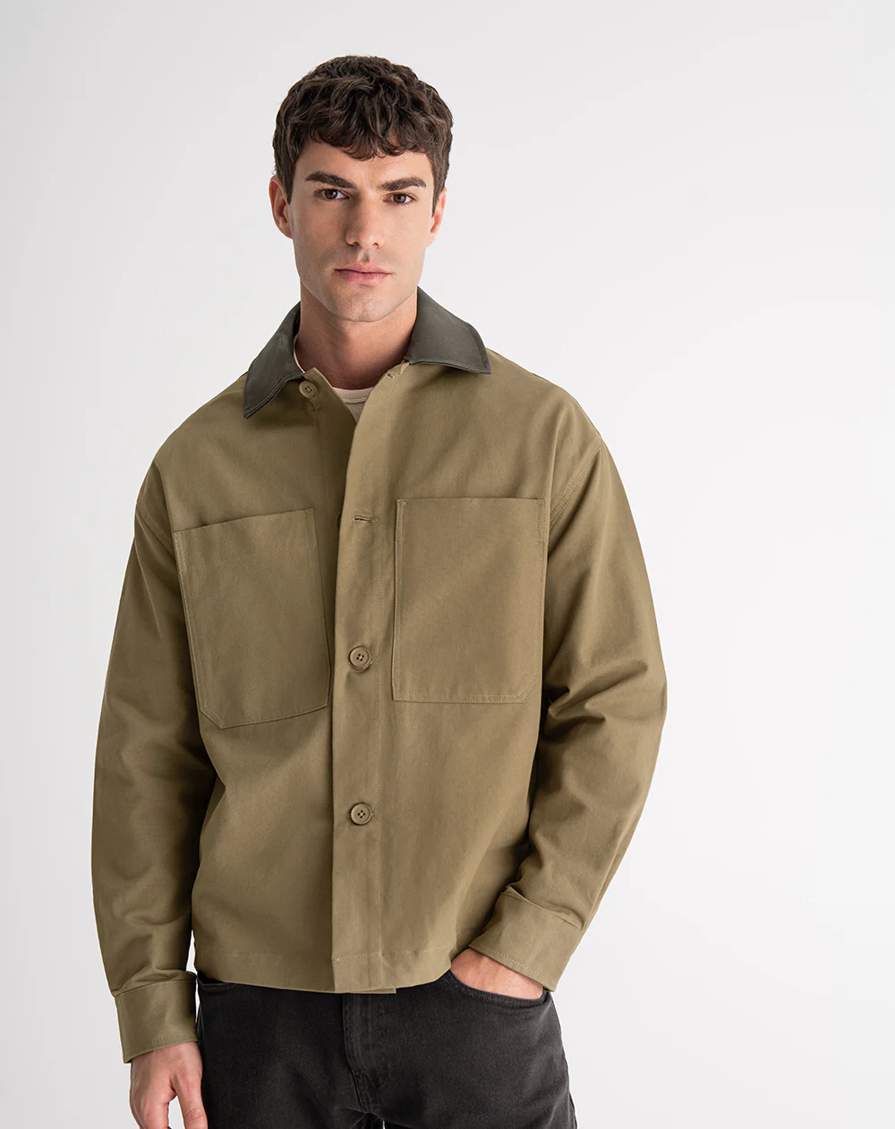 Chaqueta regular algodón café hombre