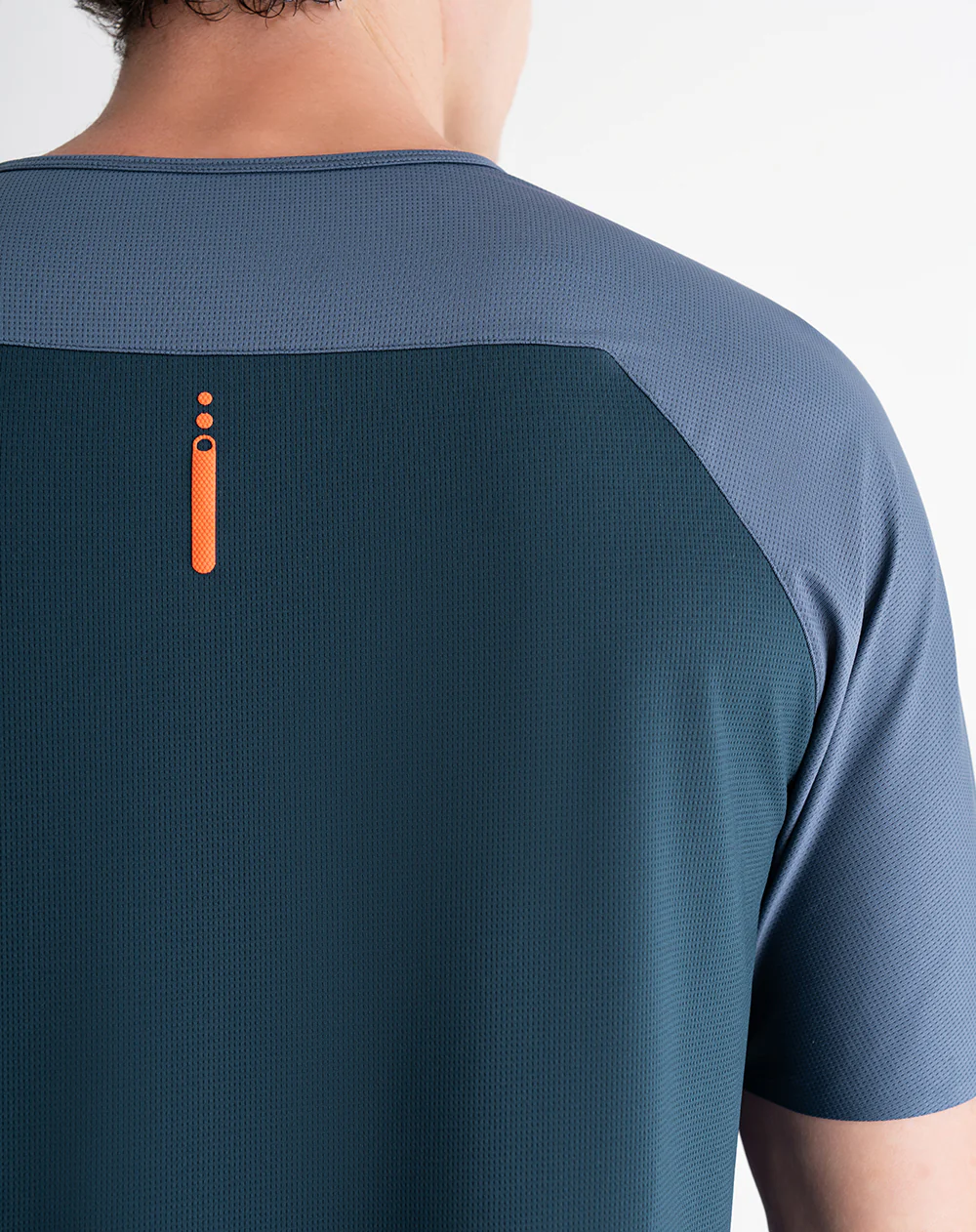 Camiseta deportiva control humedad azul hombre - Image 5