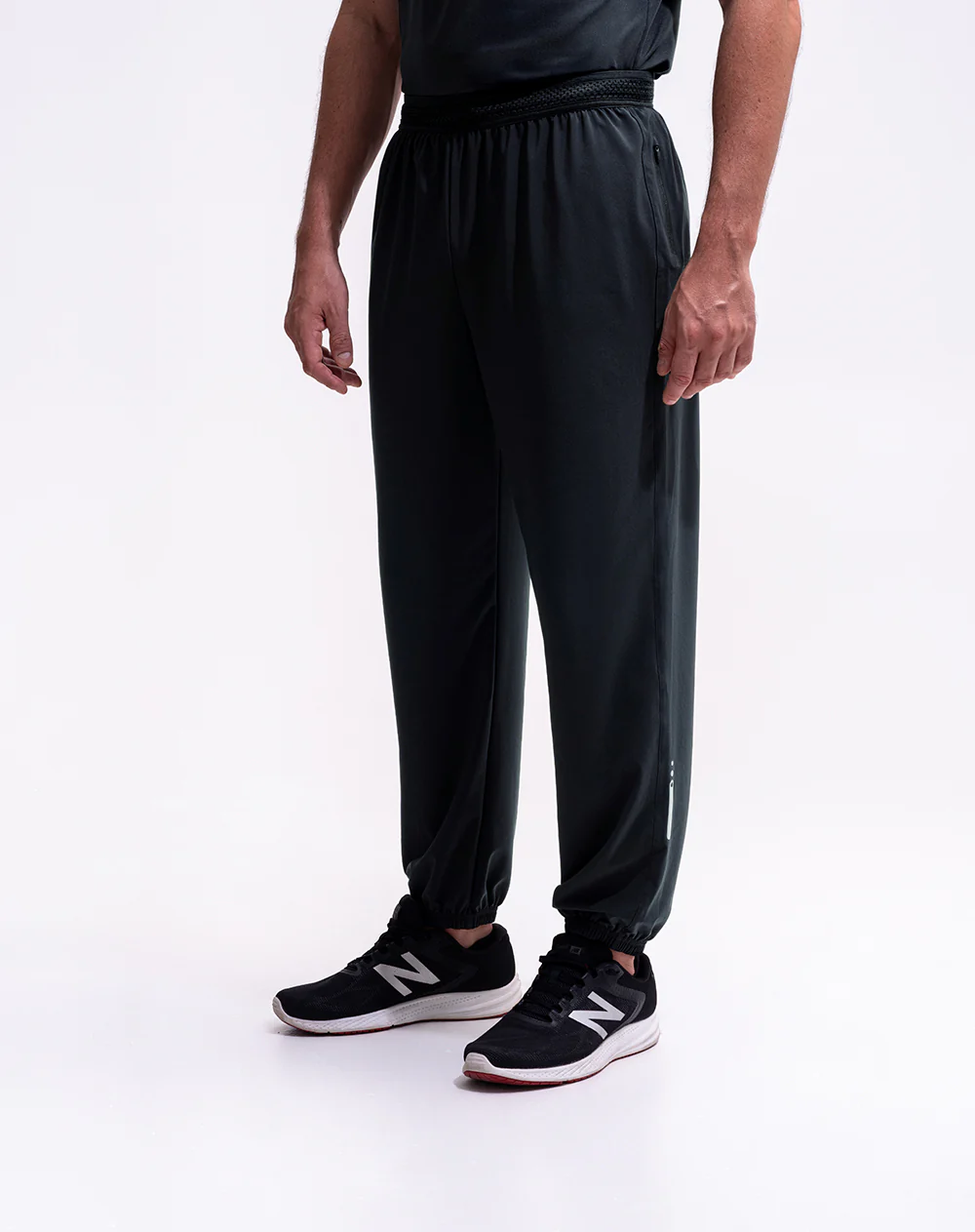Jogger secado rápido negro hombre - Image 6