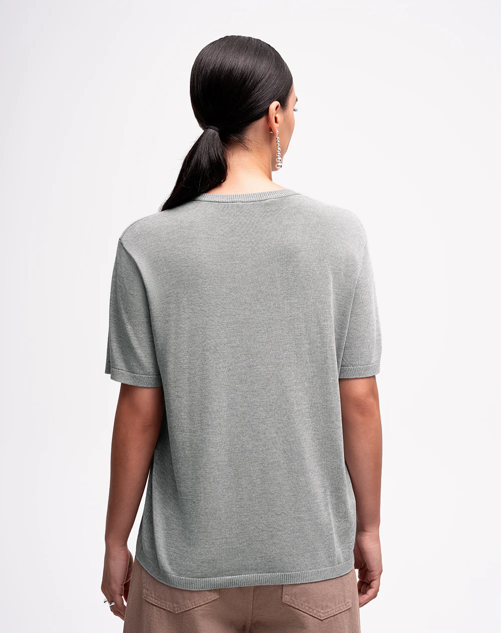 Camiseta regular gris mujer - Image 2