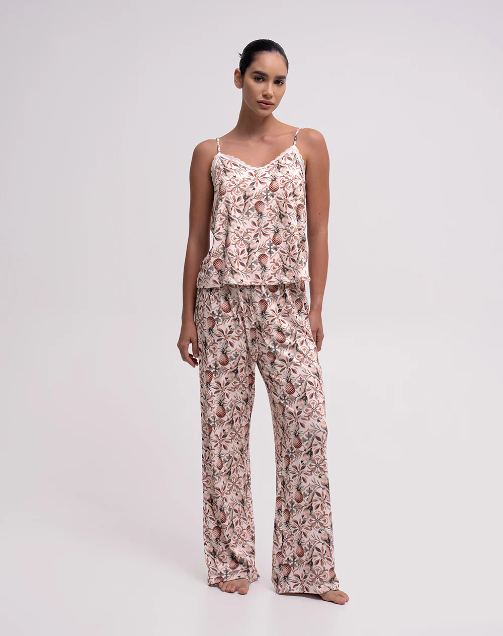Blusa + pantalón de pijama rosado estampado mujer